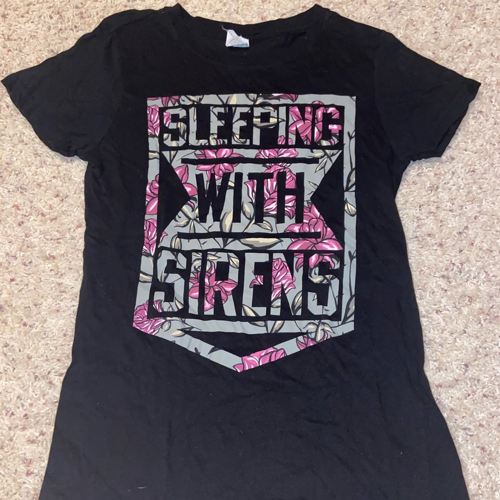 Sleeping with sirens t-shirt